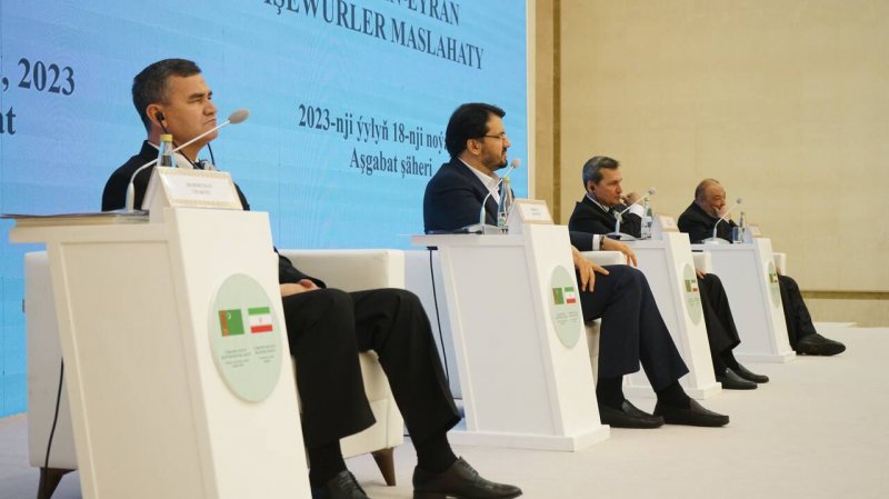 افتتاحیه همایش فعالین اقتصادی و بازرگانان جمهوری اسلامی ایران و ترکمنستان