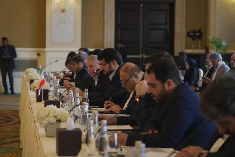 نشست کمیسیون مشترک اقتصادی ایران و امارات