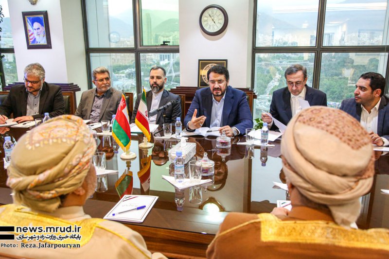 دیدار با وزیر حمل و نقل، ارتباطات و فناوری اطلاعات عمان